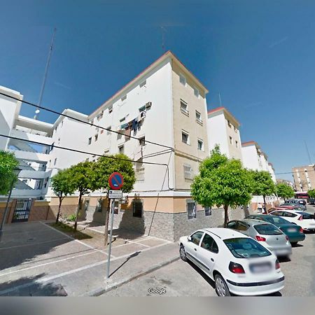 Acogedor Apartamento En El Barrio Del Parlamento De Andalucia Seville Luaran gambar