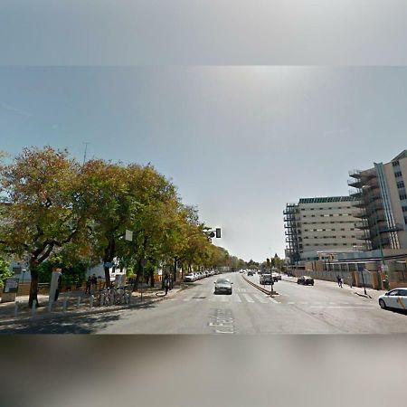 Acogedor Apartamento En El Barrio Del Parlamento De Andalucia Seville Luaran gambar