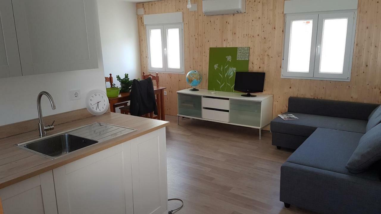 Acogedor Apartamento En El Barrio Del Parlamento De Andalucia Seville Luaran gambar